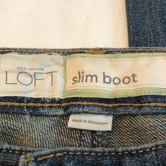 Ann Taylor Loft Slim Boot Jeans Size 4 - Picture 2 of 7